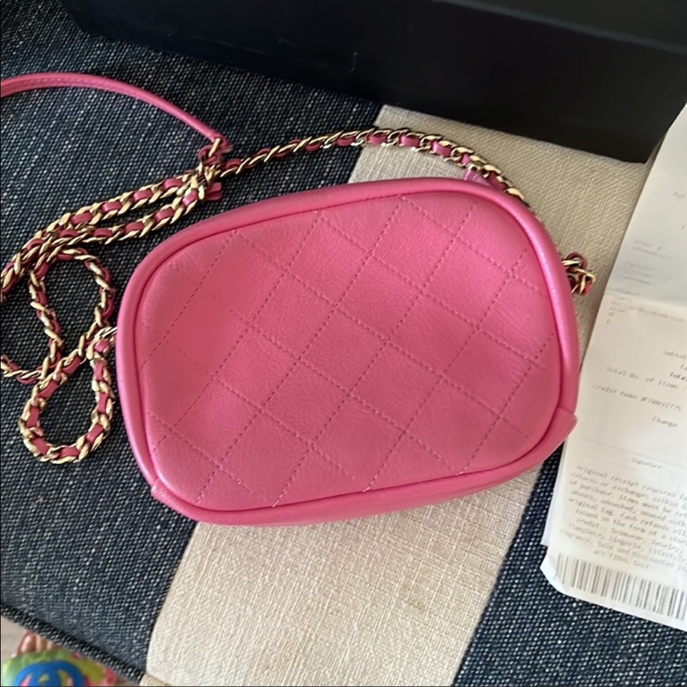 ❌SOLD CHANEL camera bag, AUTHENTIC❌SOLD - Picture 3 of 16